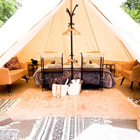 Fonte De Ferro Luxury tent *