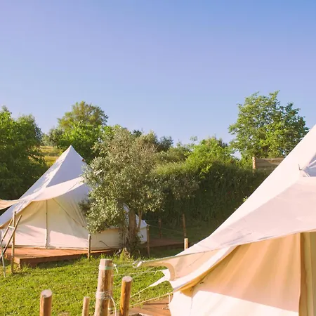 Fonte De Ferro Luxury tent *
